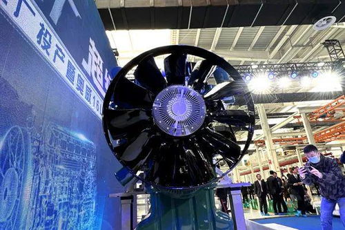 解放動(dòng)力超級(jí)工廠投產(chǎn)暨奧威16l機(jī)產(chǎn)品下線 卡車之友網(wǎng)